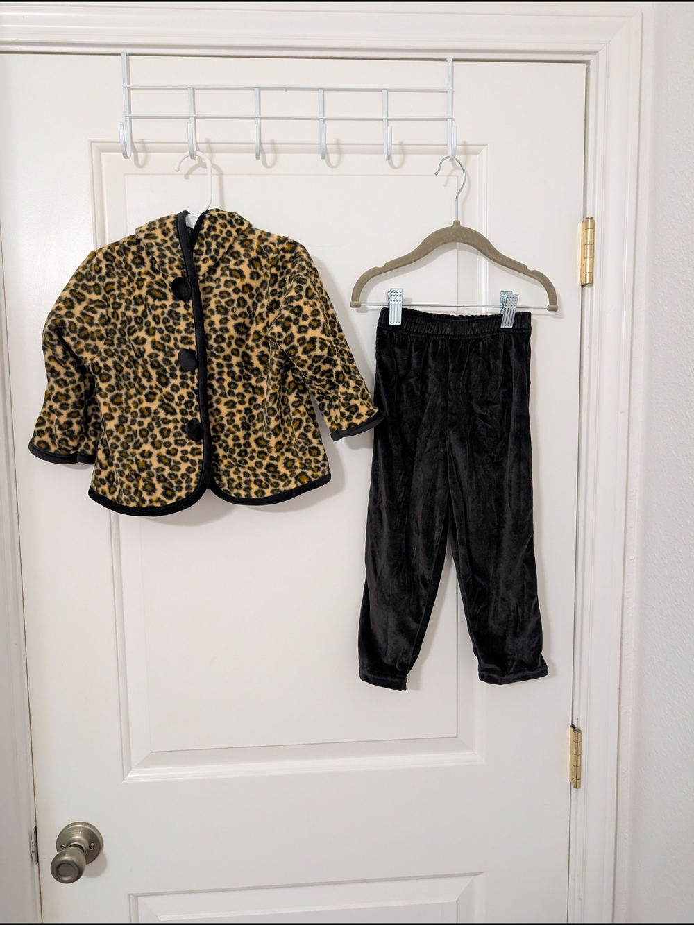 Vintage Leopard Print Jacket and Black Velvet Pants Kids Matching‎ Set Size 2T